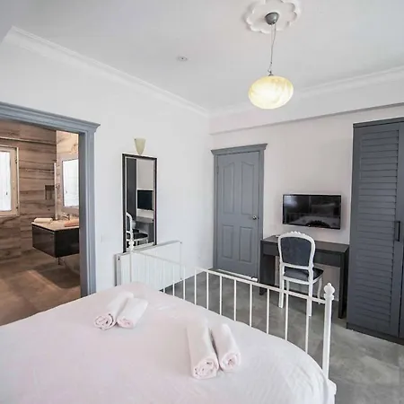 Pegasus Evi Hotel